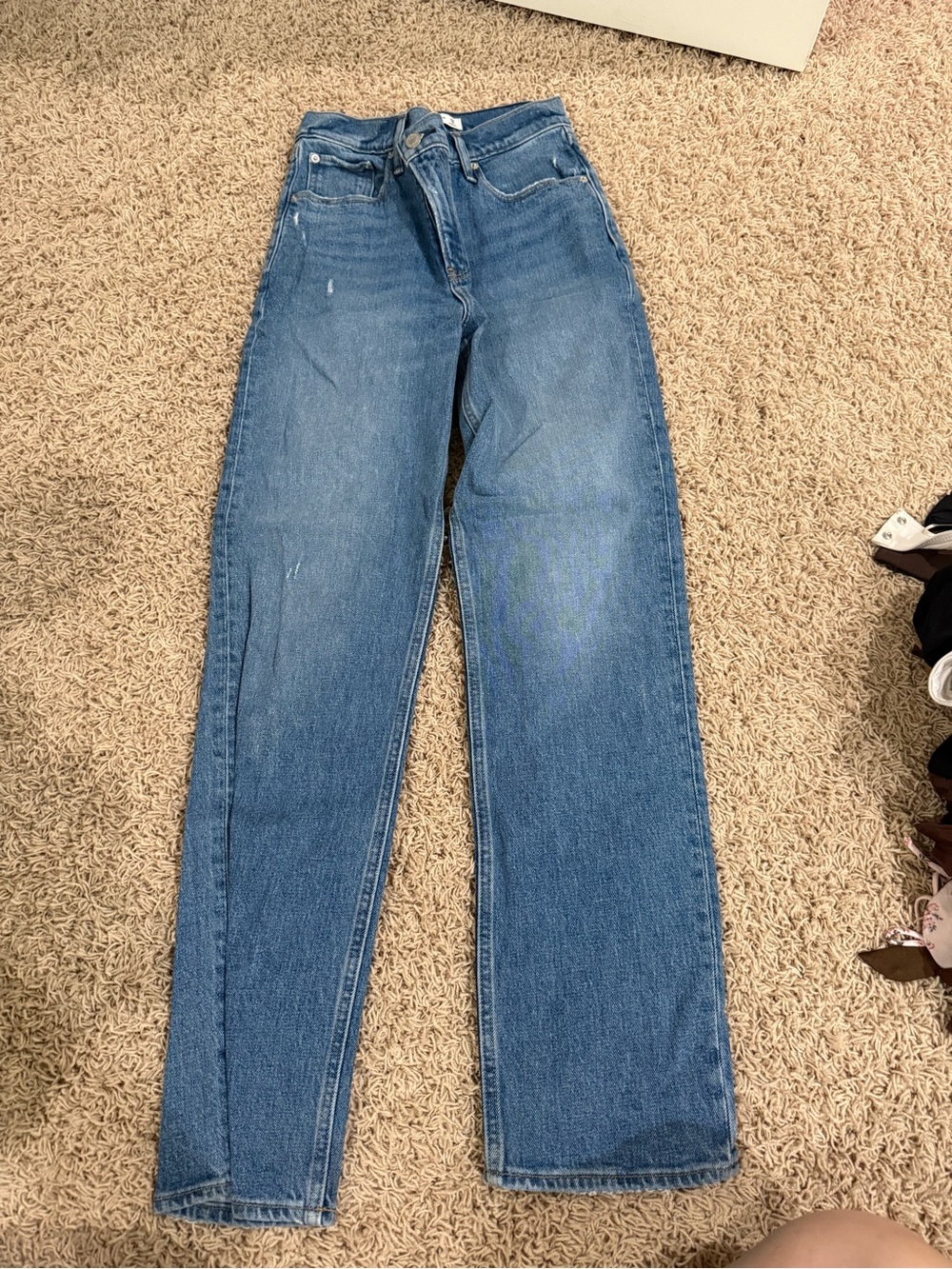 Abercrombie & Fitch Classic Straight-Leg Jeans — Medium Blue Wash